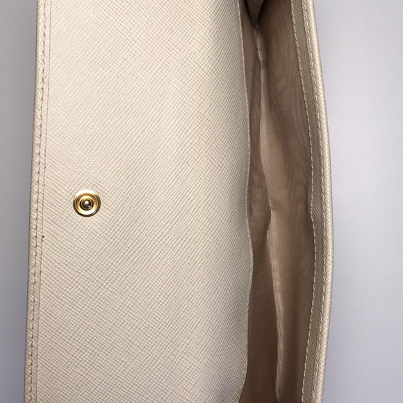 Prada Milano Saffiano Metal Wallet - Picture 4 of 8